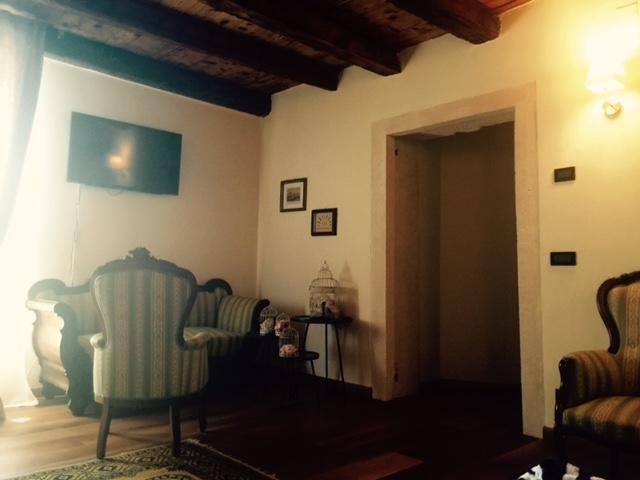 Relais Villa Gozzi B&B アルクニャーノ エクステリア 写真