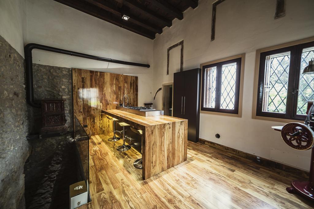 Relais Villa Gozzi B&B アルクニャーノ エクステリア 写真