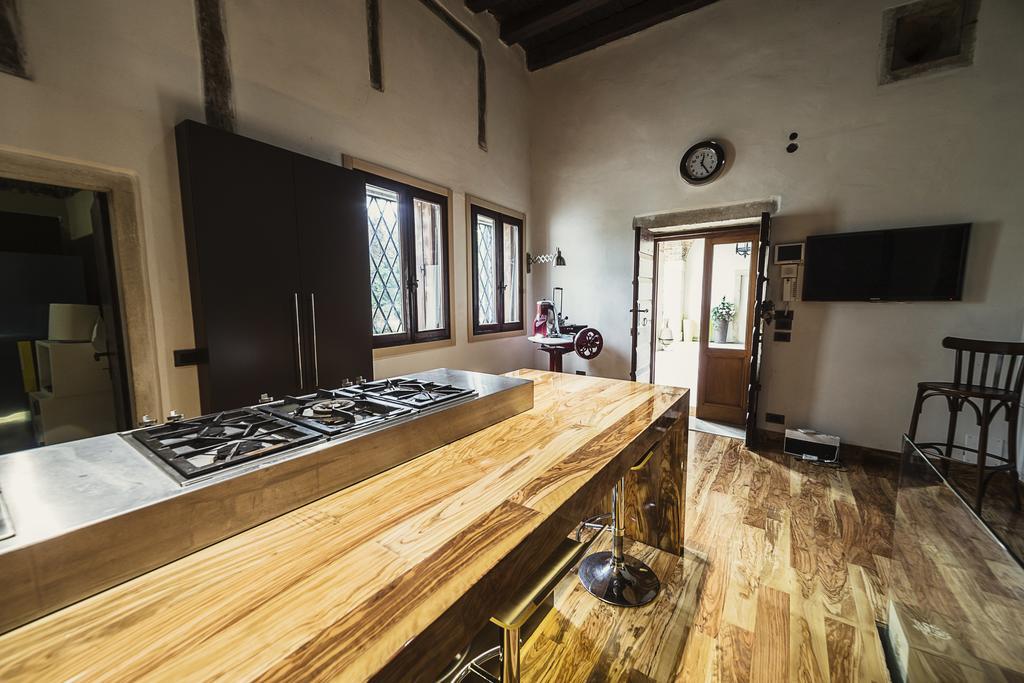 Relais Villa Gozzi B&B アルクニャーノ エクステリア 写真