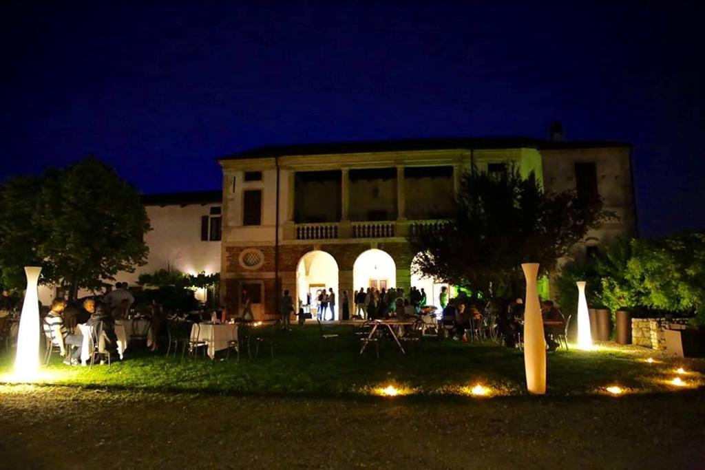 Relais Villa Gozzi B&B アルクニャーノ エクステリア 写真